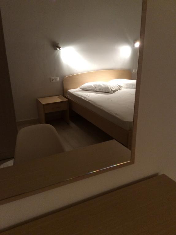 Elena Rooms 플라키아스 객실 사진