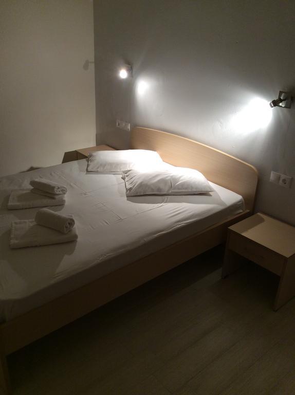 Elena Rooms 플라키아스 객실 사진