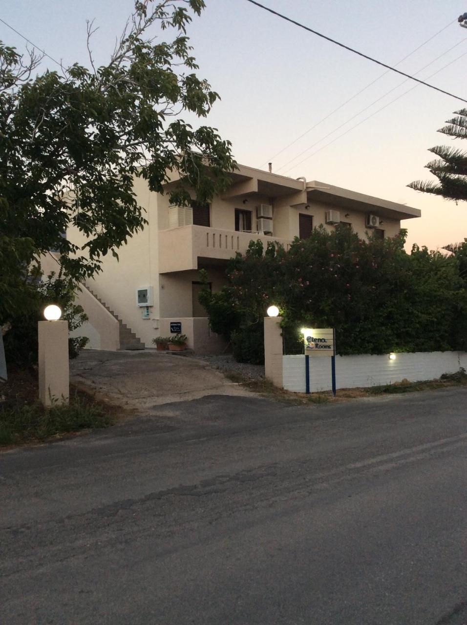 Elena Rooms 플라키아스 외부 사진